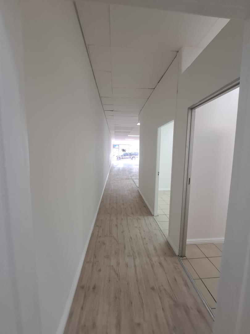 To Let commercial Property for Rent in Sea Point Western Cape